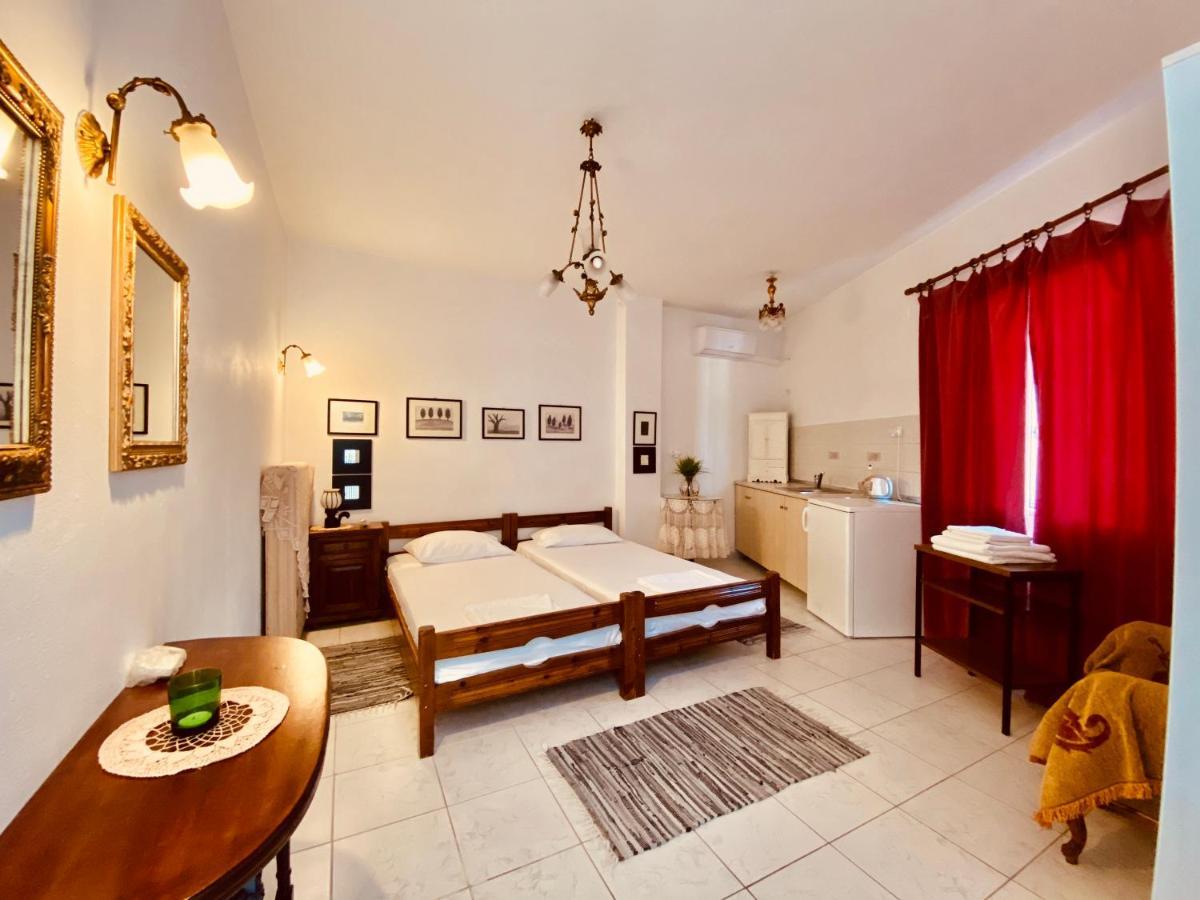 Eleutheria Rooms Igoumenitsa Exterior foto